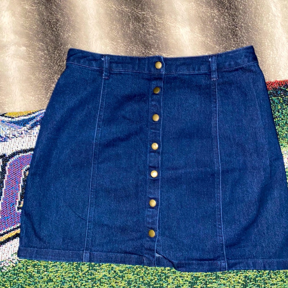 F21 Denim Button up Skirt